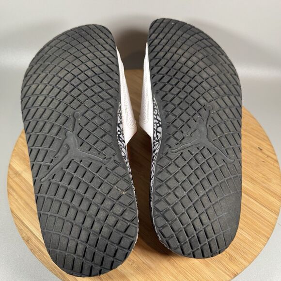 Jordan Hydro 3 Retro‎ Men's Size 12 University Red White Black 854556-103 - Picture 8 of 9